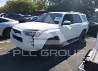 2015 Toyota 4 RUNNER photo