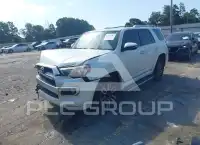 2015 Toyota 4 RUNNER photo