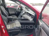 2015 Toyota RAV4 фото