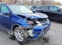 2015 Toyota RAV4 фото