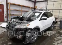 2015 Toyota RAV4 фото