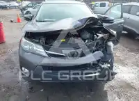 2015 Toyota RAV4 фото