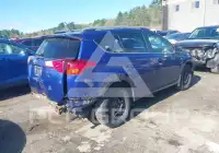 2015 Toyota RAV4 фото