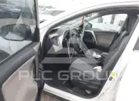 2015 Toyota RAV4 фото