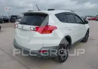 2015 Toyota RAV4 photo