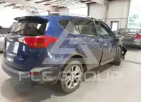 2015 Toyota RAV4 фото