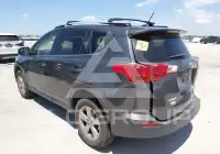2015 Toyota RAV4 photo