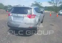 2015 Toyota RAV4 фото