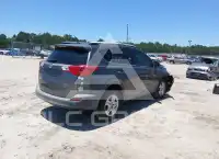 2015 Toyota RAV4 photo
