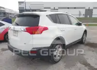 2015 Toyota RAV4 фото