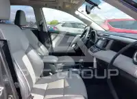 2015 Toyota RAV4 фото