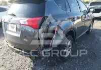 2015 Toyota RAV4 photo