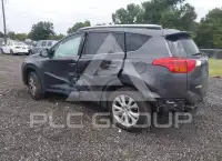 2015 Toyota RAV4 фото
