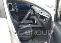 2015 Toyota RAV4 photo
