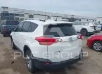2015 Toyota RAV4 фото