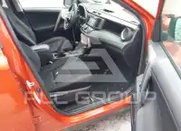 2015 Toyota RAV4 photo