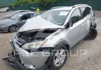 2015 Toyota RAV4 фото