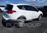 2015 Toyota RAV4 photo