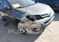 2015 Toyota RAV4 photo