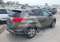 2015 Toyota RAV4 photo