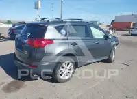 2015 Toyota RAV4 фото