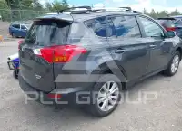 2015 Toyota RAV4 photo