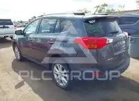 2015 Toyota RAV4 фото