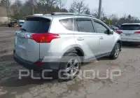 2015 Toyota RAV4 фото