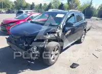 2015 Toyota RAV4 фото
