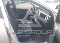 2015 Toyota RAV4 photo