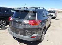 2015 Toyota RAV4 photo