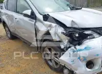 2015 Toyota RAV4 фото