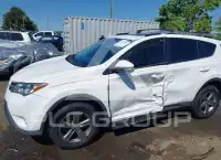 2015 Toyota RAV4 photo