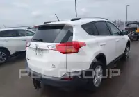 2015 Toyota RAV4 фото