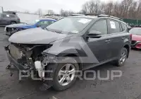 2015 Toyota RAV4 фото