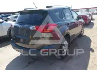 2015 Toyota RAV4 photo