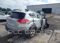 2015 Toyota RAV4 photo