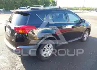 2015 Toyota RAV4 фото