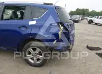 2015 Toyota RAV4 фото