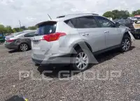 2015 Toyota RAV4 фото