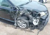 2015 Toyota RAV4 фото