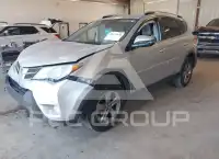2015 Toyota RAV4 photo