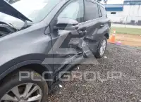 2015 Toyota RAV4 фото