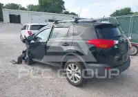 2015 Toyota RAV4 фото