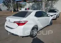 2015 Toyota COROLLA фото