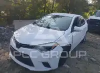 2015 Toyota COROLLA фото