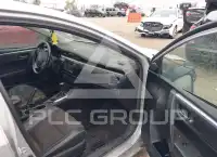 2015 Toyota COROLLA фото