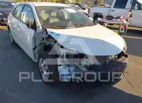 2015 Toyota COROLLA фото