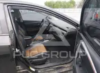 2015 Toyota COROLLA фото