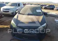2015 Toyota COROLLA фото